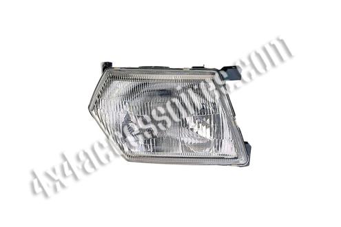 OPTIQUE AVANT DROIT NISSAN PATROL Y61 AVANT 2003
