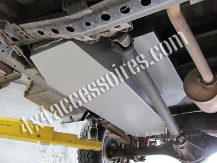 RÉSERVOIR À CARBURANT DE REMPLACEMENT LRA NAVARRA D22 DIESEL