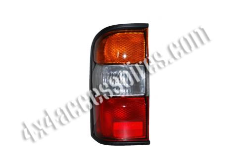 FEU ARRIÈRE GAUCHE MULTIFONCTION NISSAN PATROL Y61 AVANT 2005